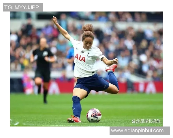 足球女球星专注训练瞬间展现力量与决心